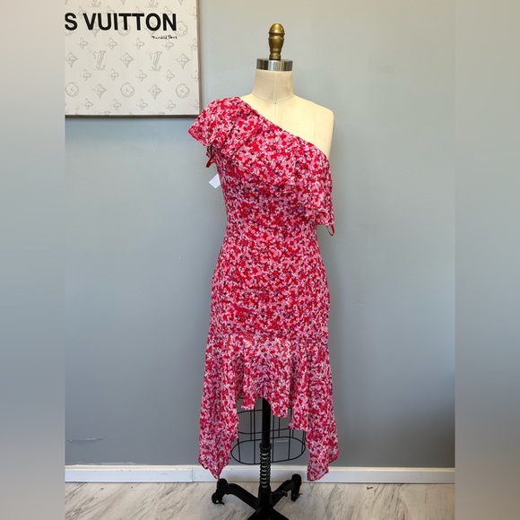 Fame and Partners Floral Hot Pink Dress - Picture 2 of 4